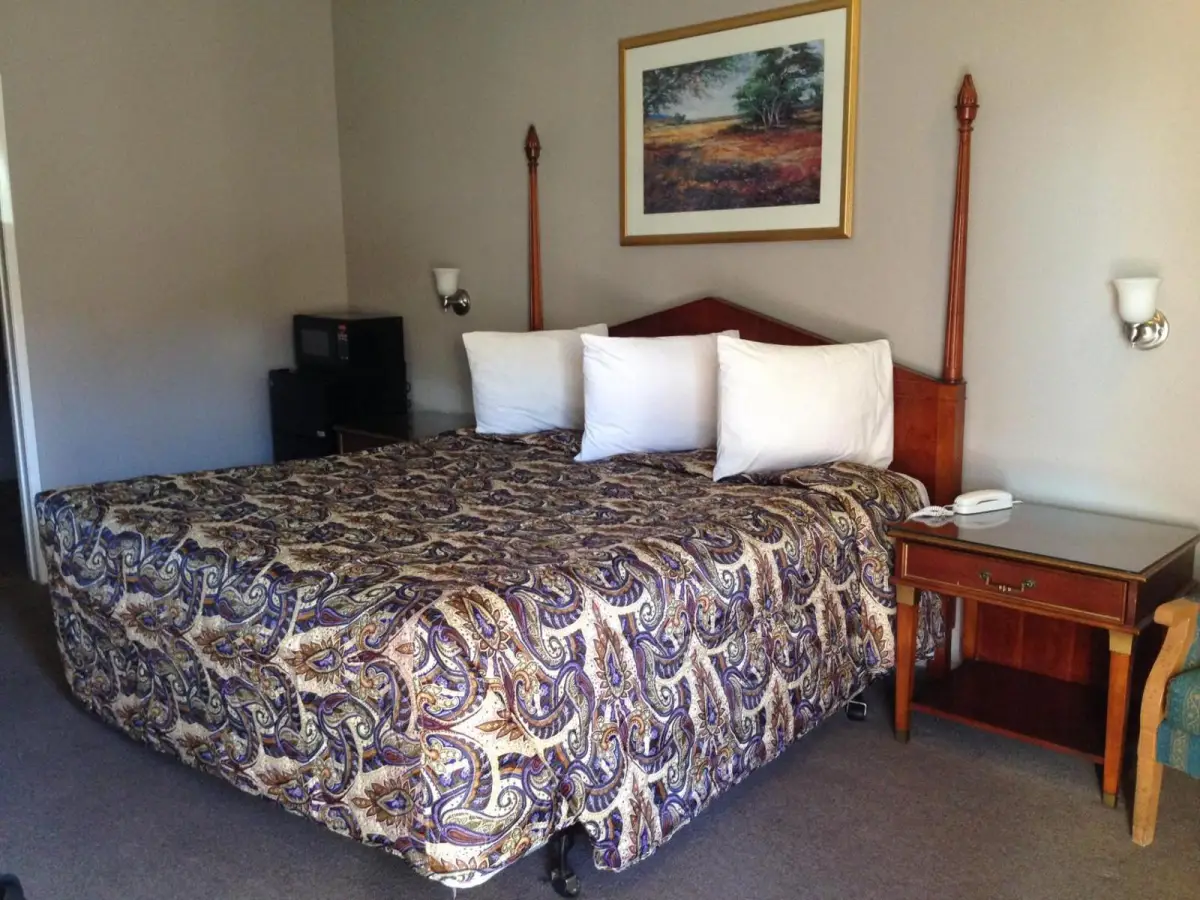 Five Star Inn 10